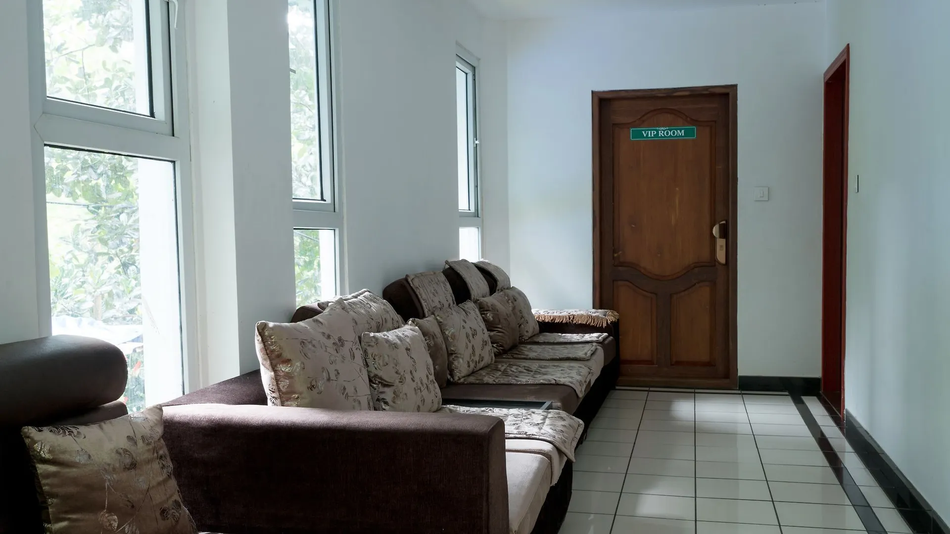 מונאר Oyo 9802 Parakkat Plantation Resort