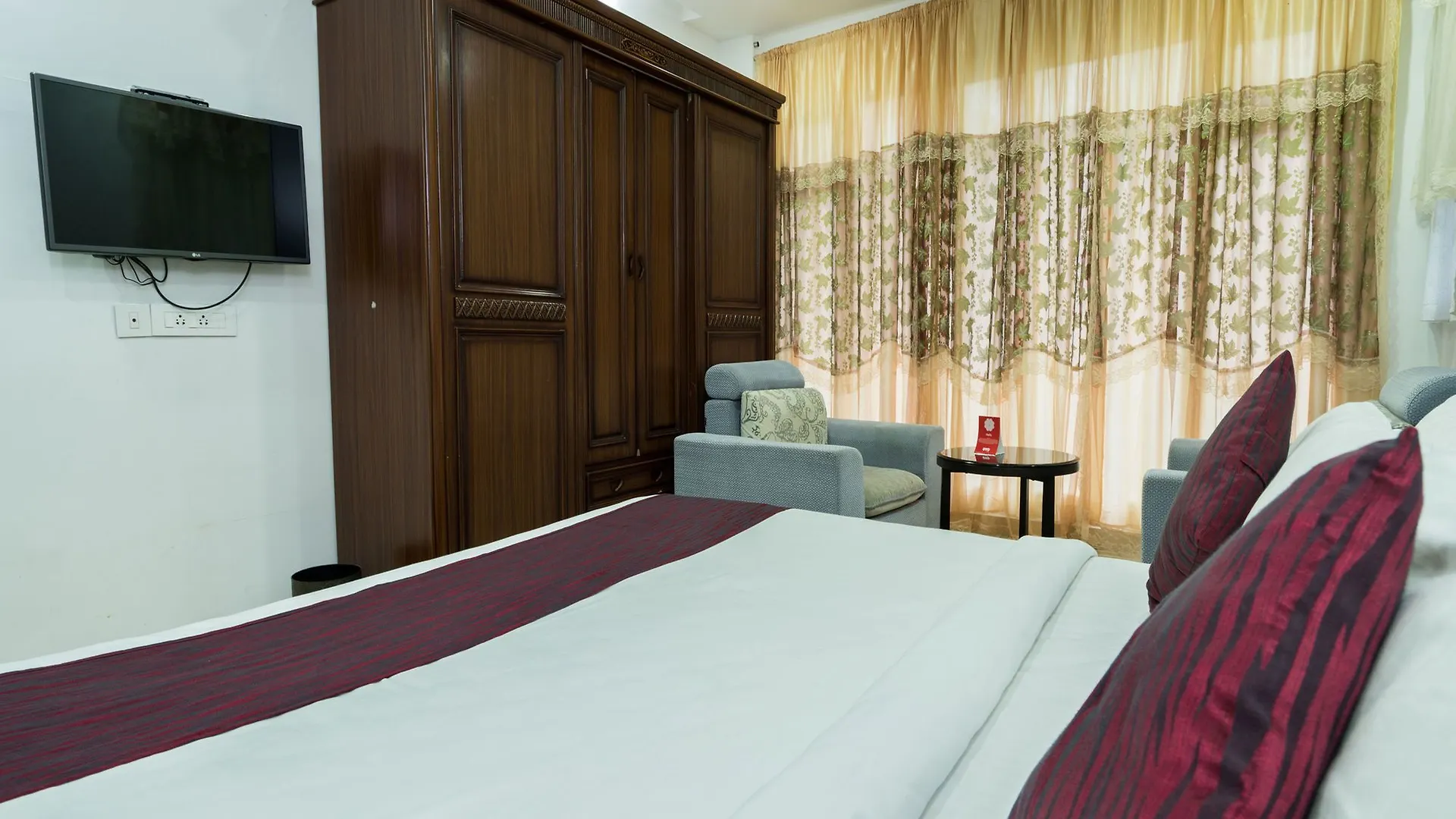 מונאר Oyo 9802 Parakkat Plantation Resort 3*,  הודו